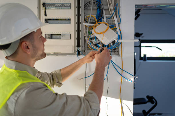 Best Circuit Breaker Repair  in Cuba City, WI